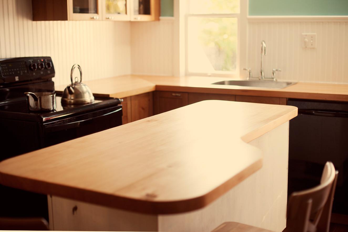 https://www.timberwolfcarpentry.com/wp-content/uploads/2015/04/287064_273091289392447_179654750_o.jpg