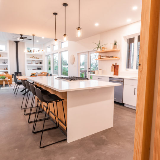 https://www.timberwolfcarpentry.com/wp-content/uploads/2021/02/DSC_7944-540x540.jpg
