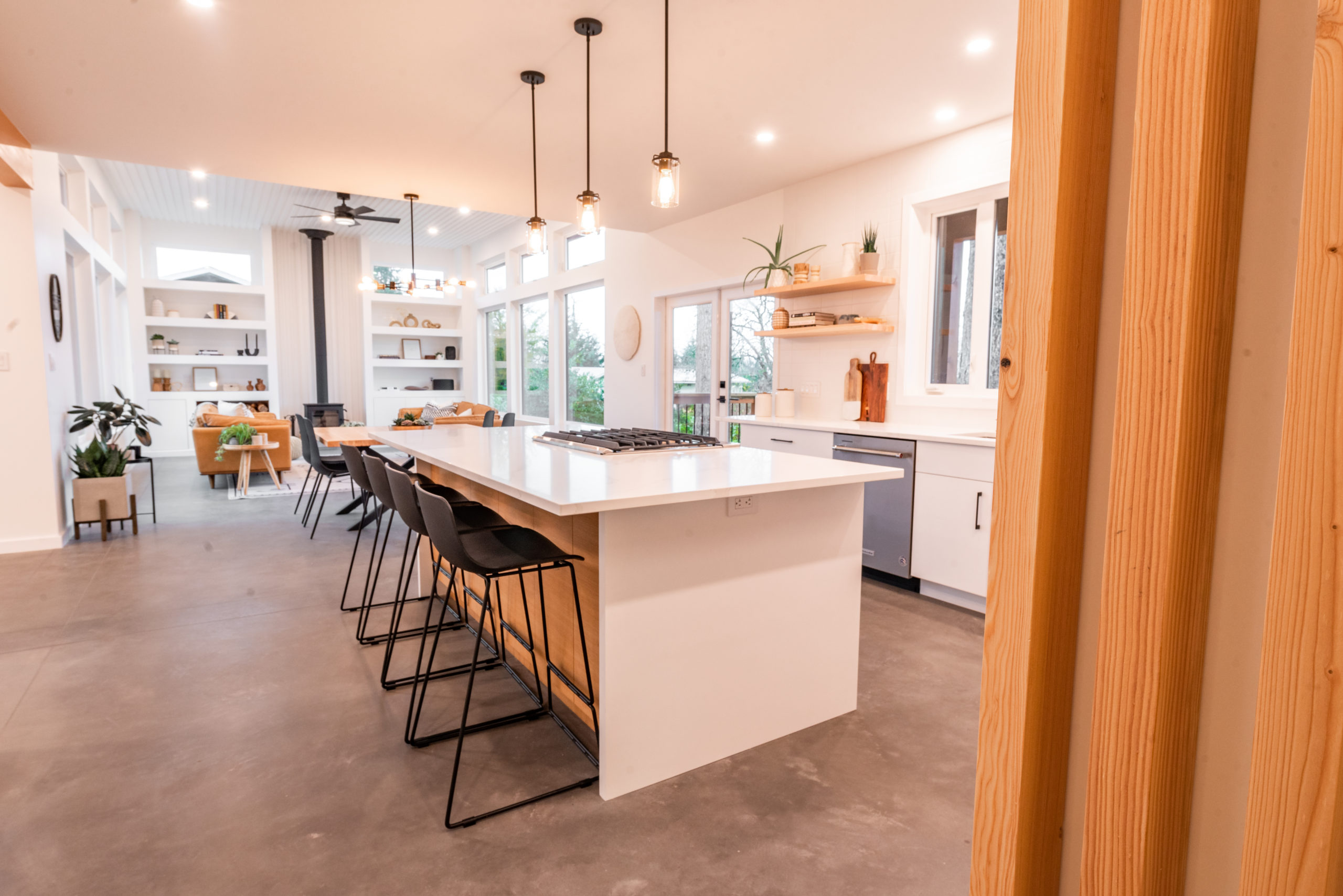 https://www.timberwolfcarpentry.com/wp-content/uploads/2021/02/DSC_7944-scaled.jpg