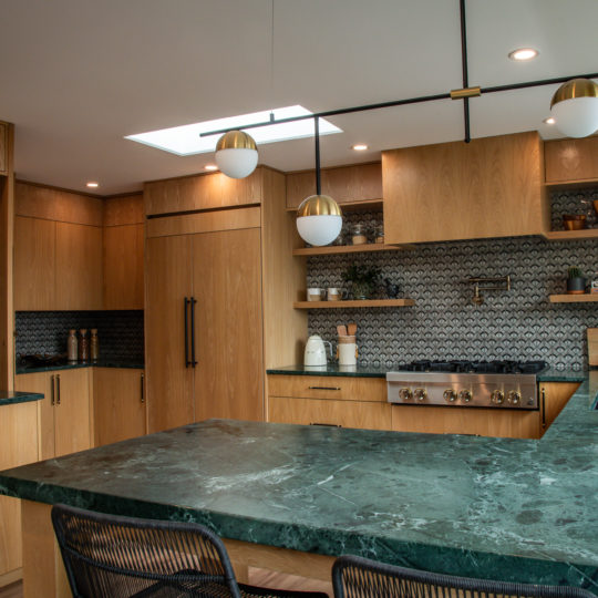 https://www.timberwolfcarpentry.com/wp-content/uploads/2023/11/1-1-2-540x540.jpg