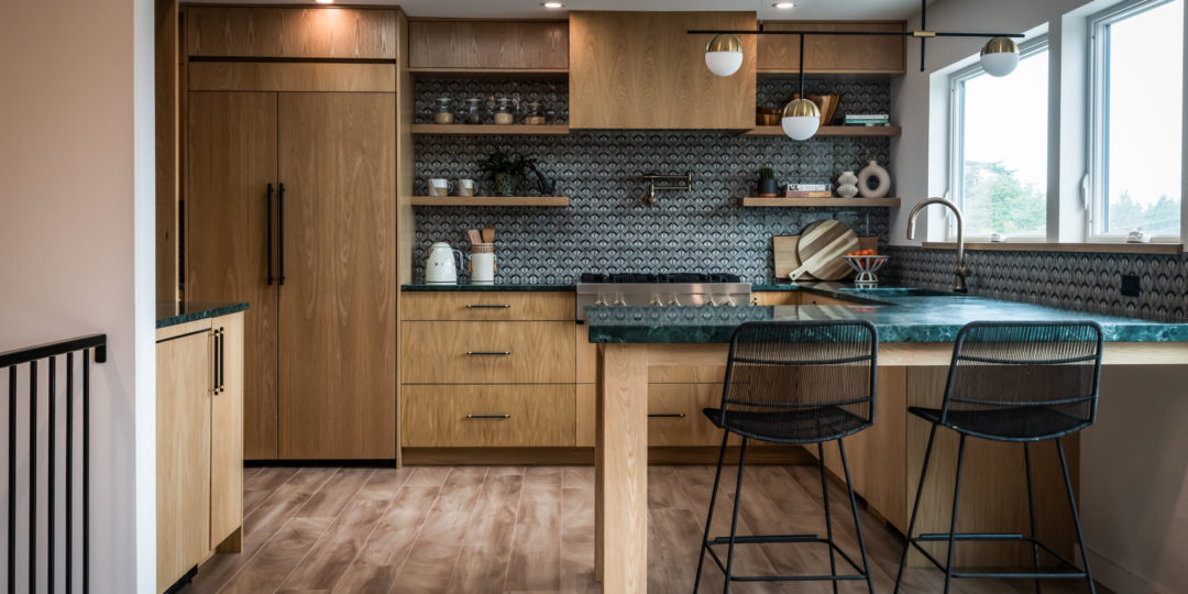 https://www.timberwolfcarpentry.com/wp-content/uploads/2023/11/2-1-3-1080x540.jpg