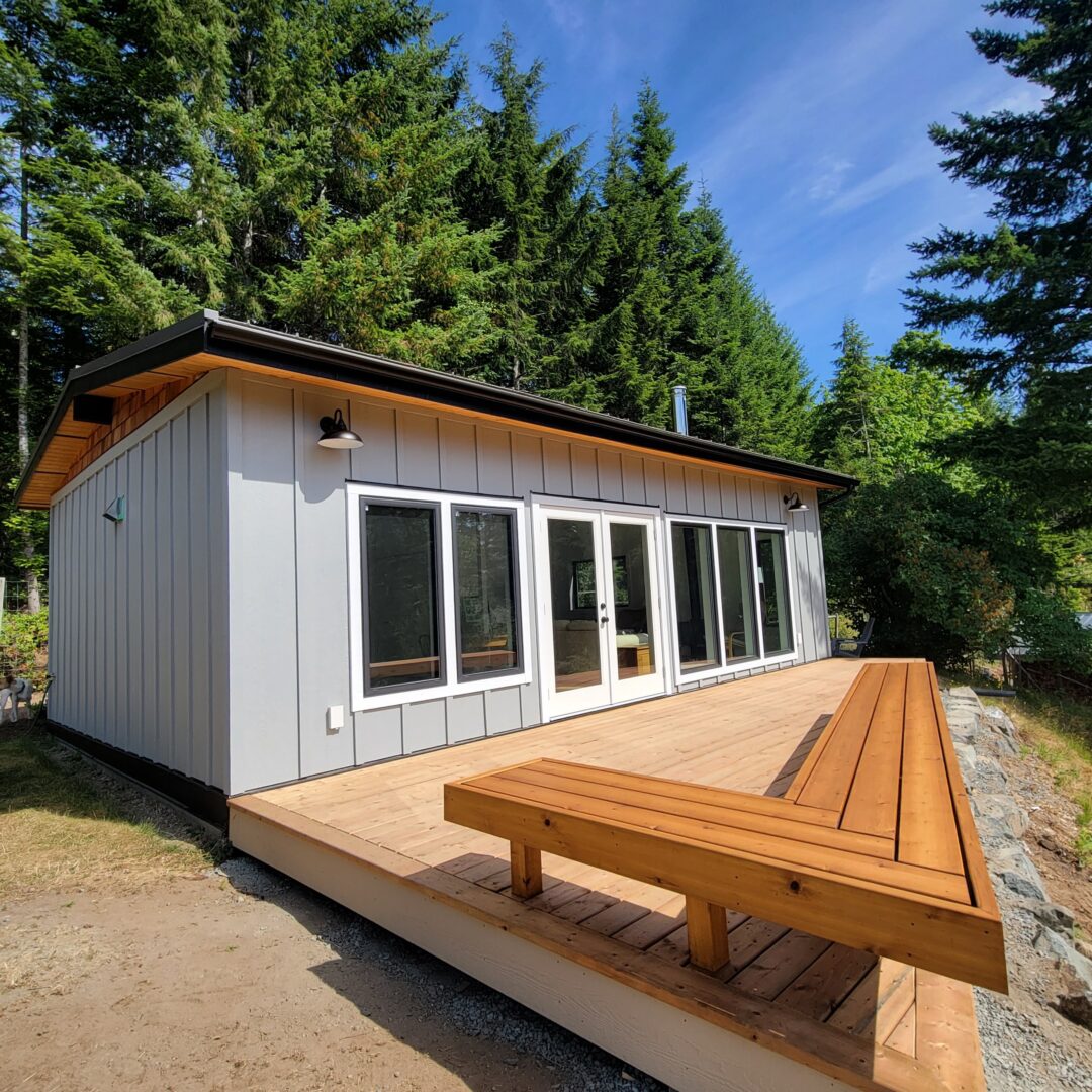 https://www.timberwolfcarpentry.com/wp-content/uploads/2025/01/1-2-1080x1080.jpg